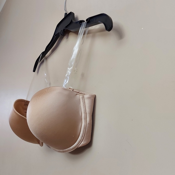Victoria's Secret Very Sexy push up Strapless/clear straps and gel  inserts - Picture 4 of 8